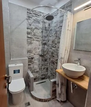 Апартаменти Konstantinos *